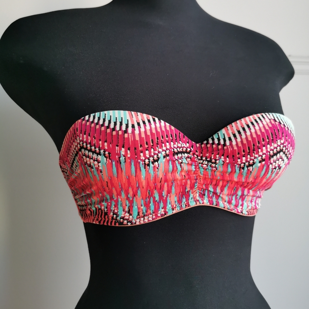 LA VIE EN ROSE Pink Bathing Suit